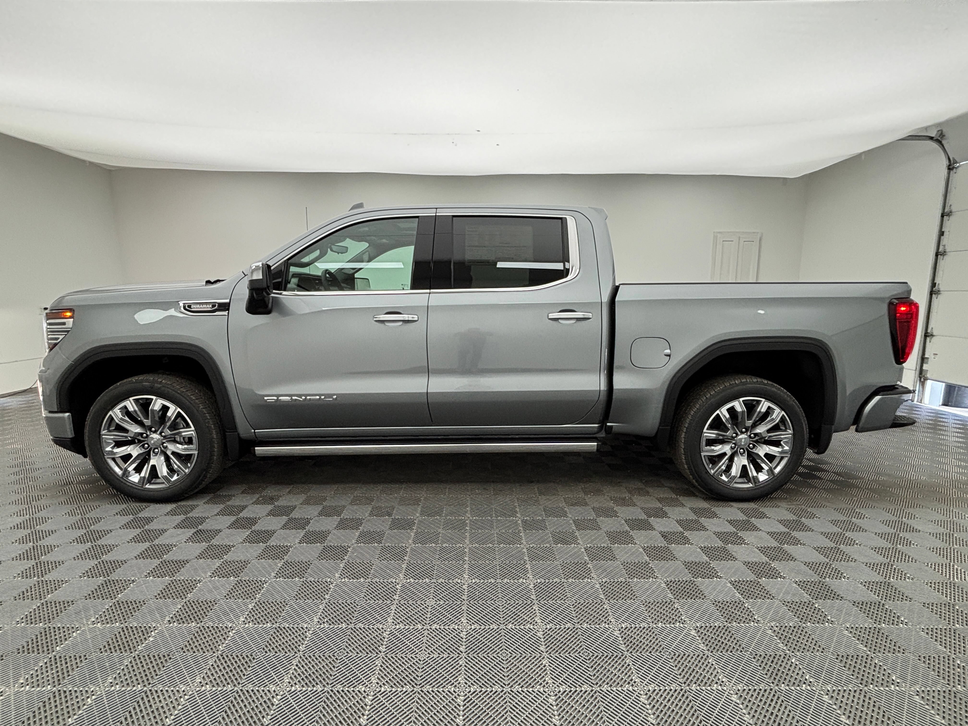 New 2026 GMC Sierra 1500 Denali AWD/4WD image 15