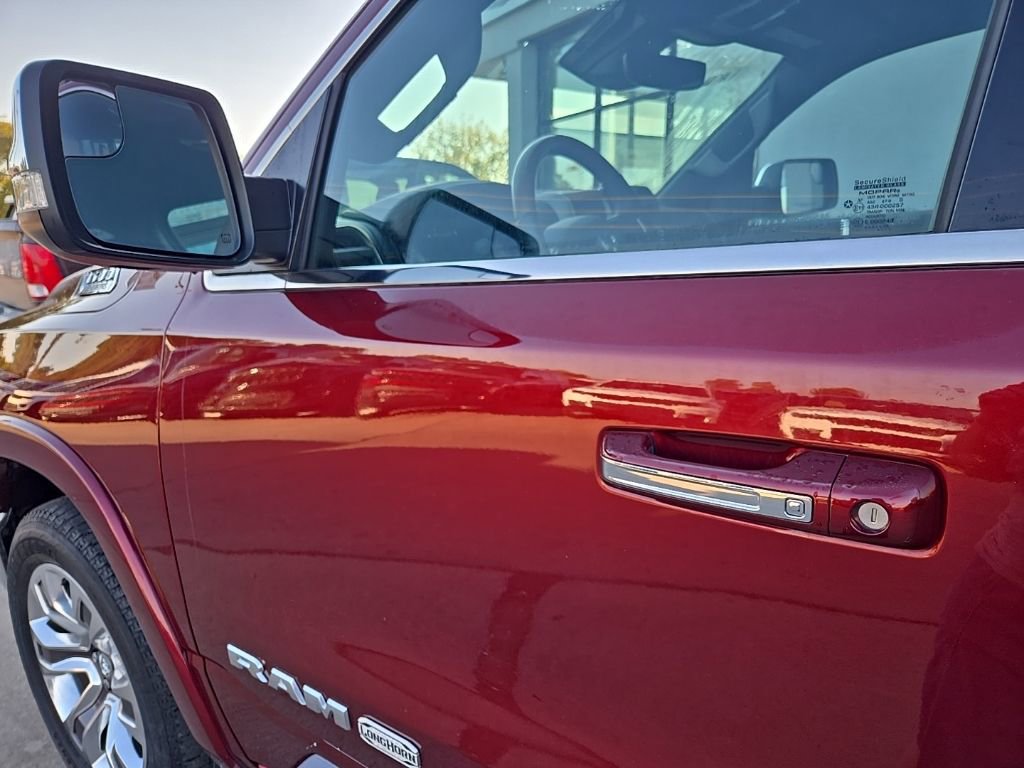 Used 2022 RAM 1500 Limited image 32