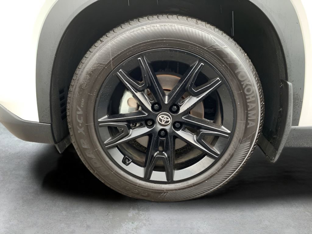 Used 2024 Toyota Grand Highlander Limited image 31