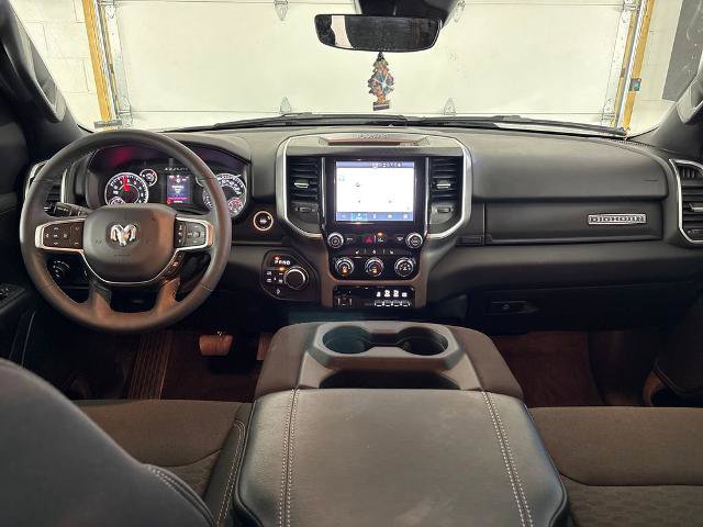 Used 2025 RAM 1500 Big Horn AWD/4WD image 16