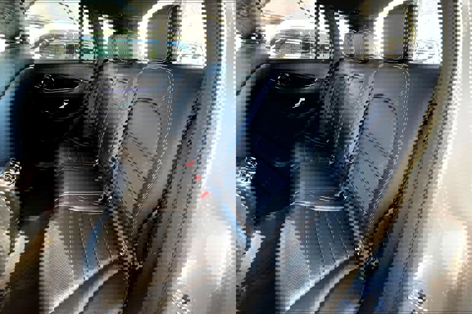 Certified 2022 Mercedes-Benz GLC 300 4MATIC w/ Driver Assistance Package image 18