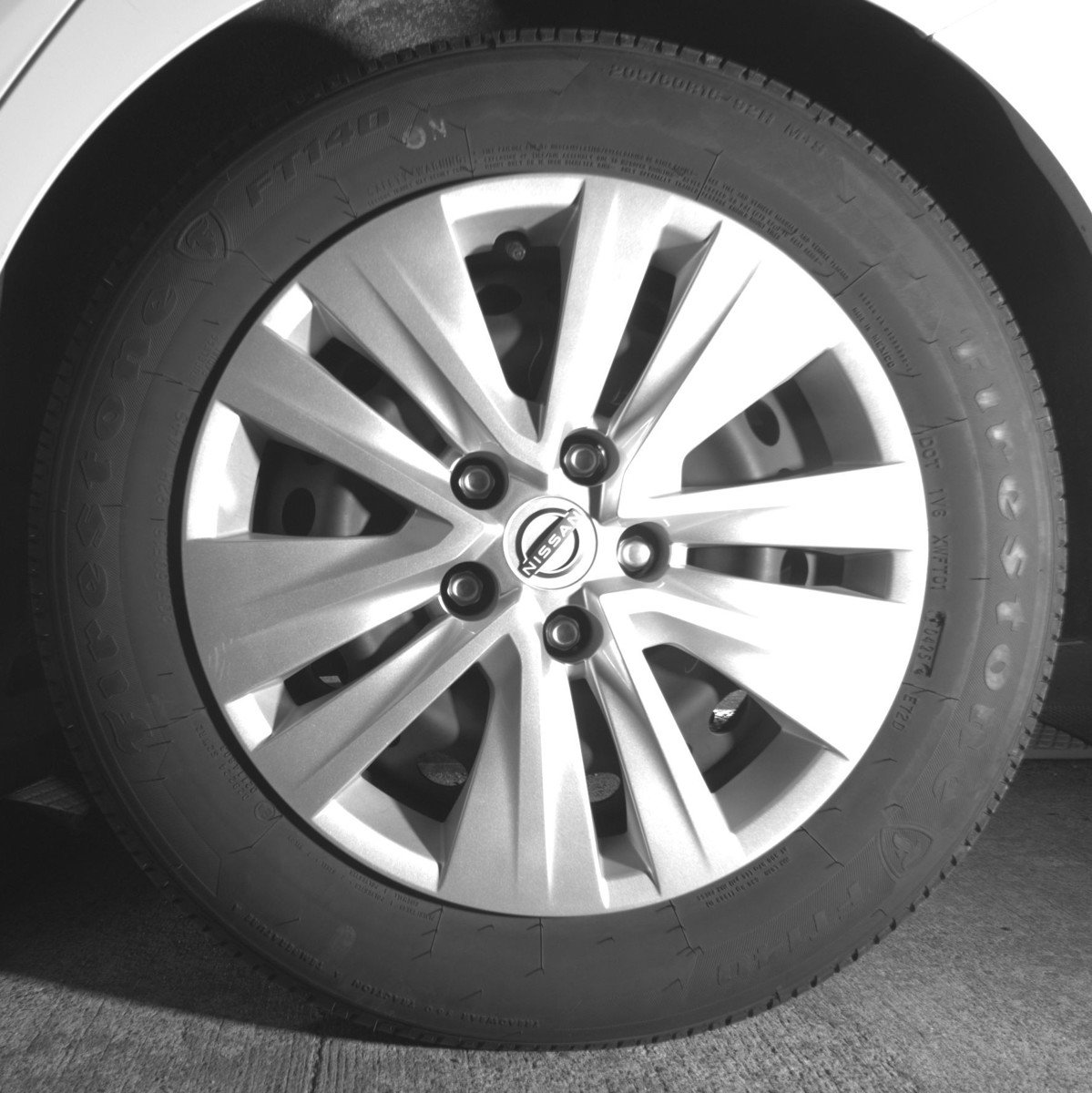 Used 2025 Nissan Sentra S FWD image 14