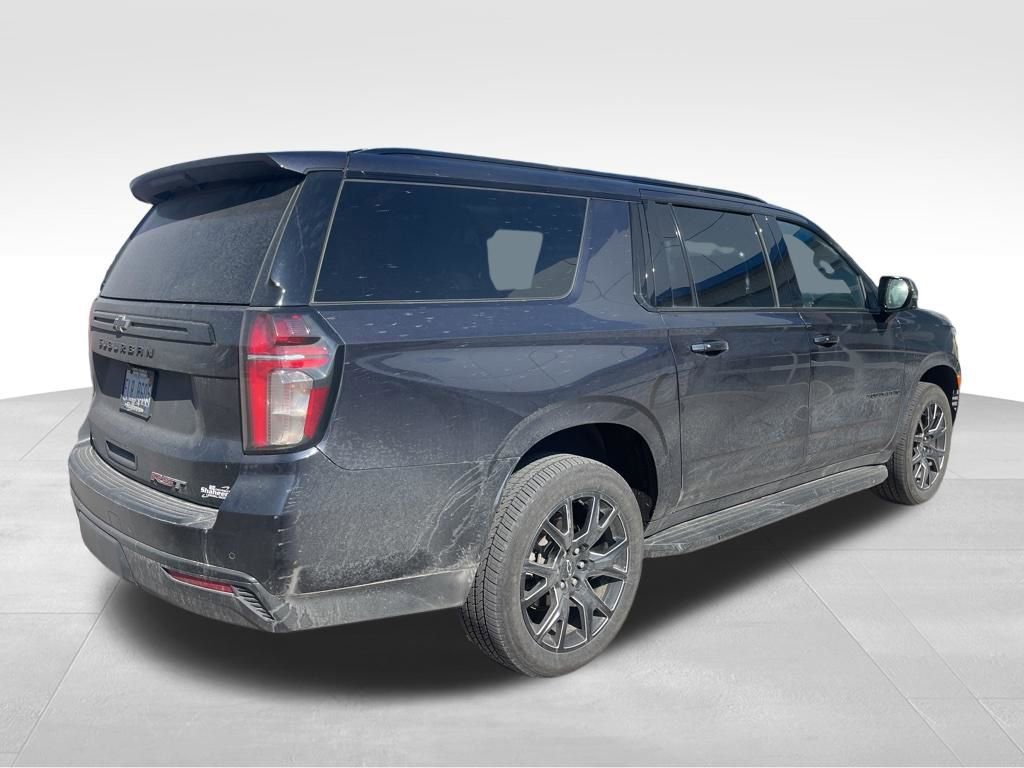 Used 2023 Chevrolet Suburban RST w/ Luxury Package image 7