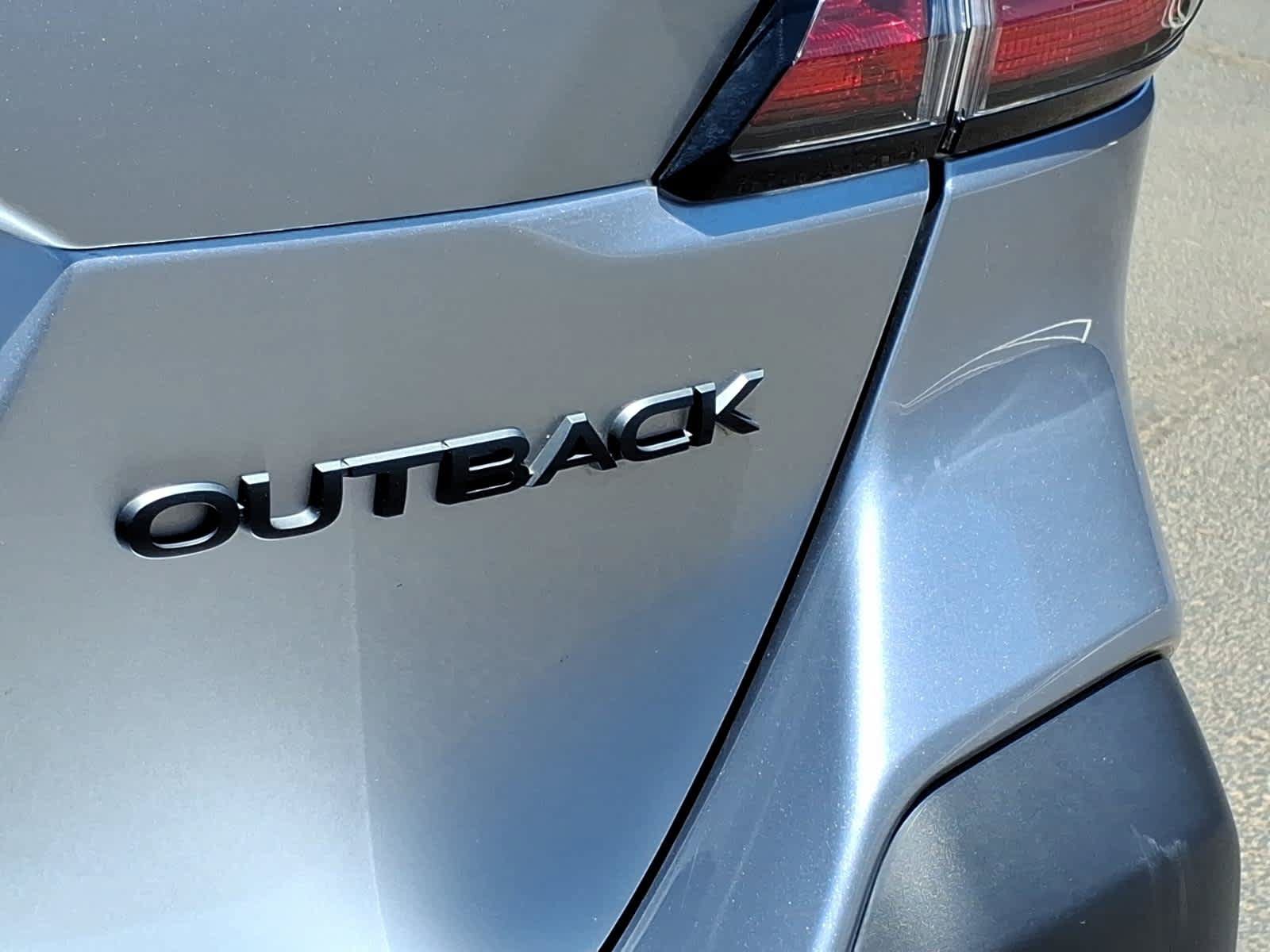 Certified 2025 Subaru Outback Onyx Edition AWD/4WD image 14