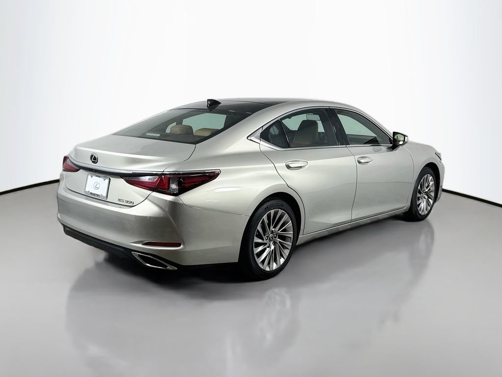Used 2019 Lexus ES 350 Ultra Luxury w/ Accessory Package 2 FWD image 5