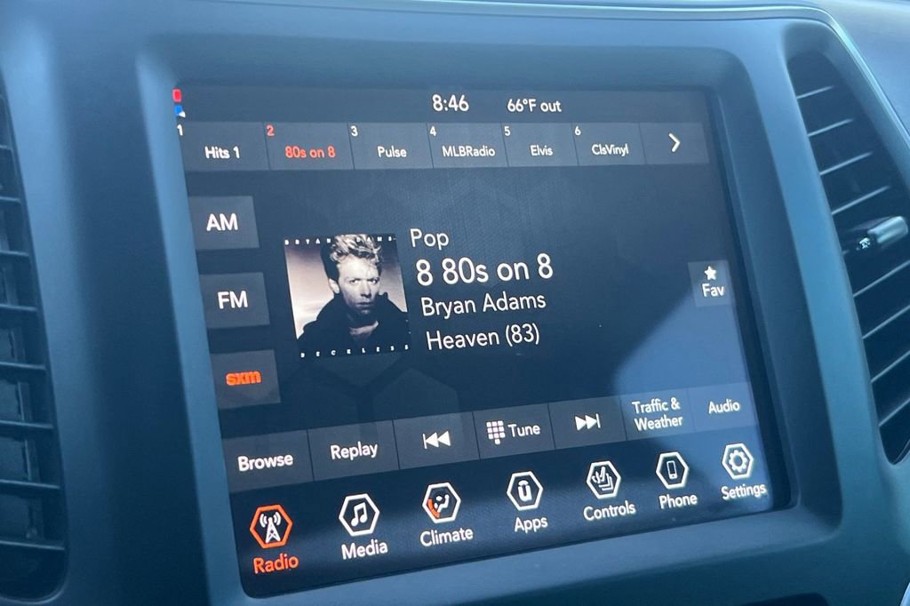 Used 2022 Jeep Cherokee Latitude w/ Trailer Tow Group image 19