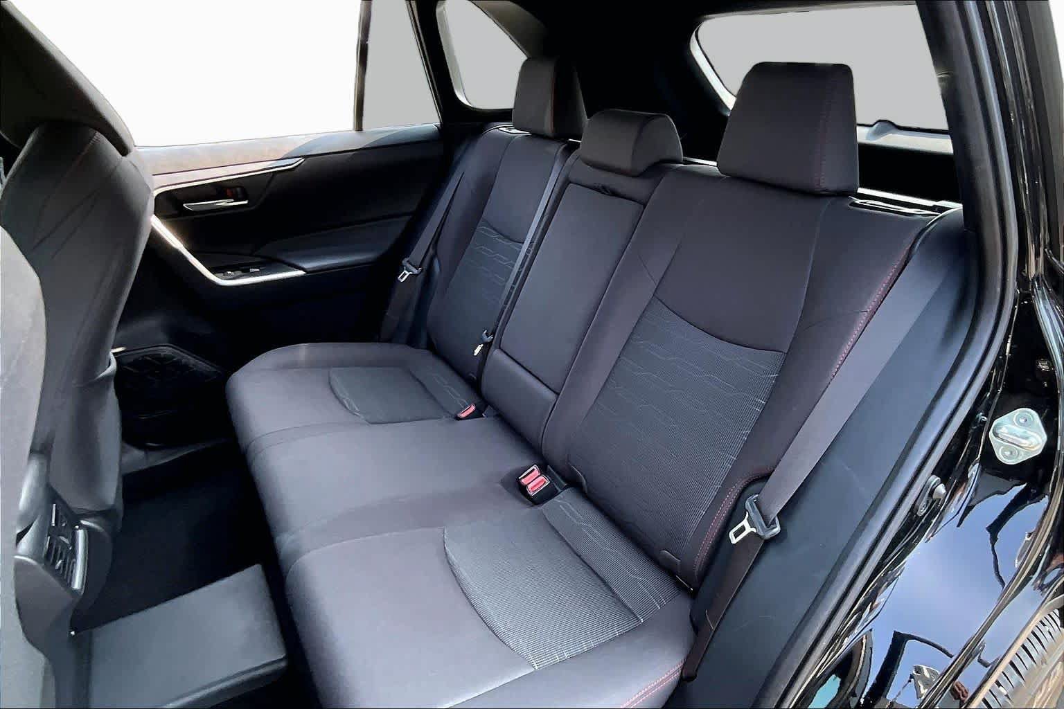 Used 2023 Toyota RAV4 SE w/ Weather & Moonroof Package AWD/4WD image 20
