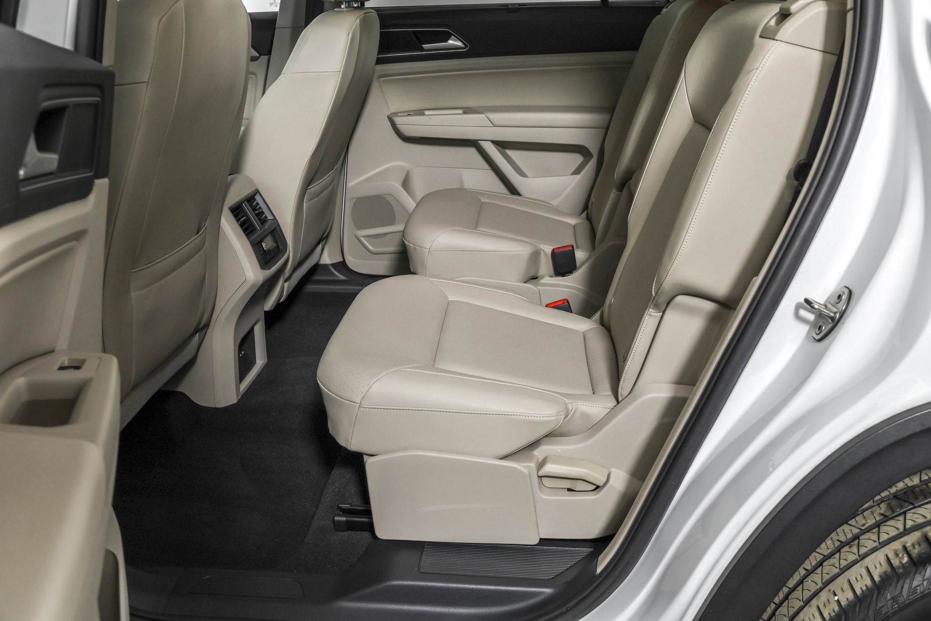 Used 2019 Volkswagen Atlas SEL image 37