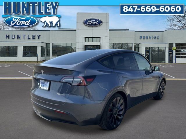 Used 2023 Tesla Model Y Performance image 5