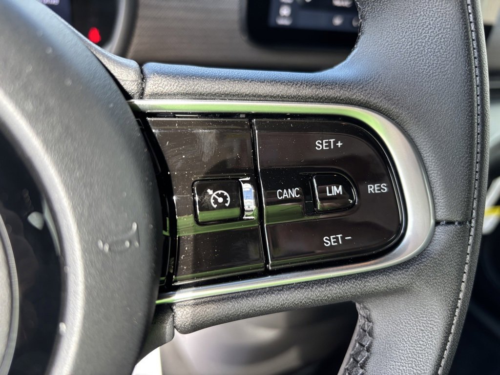 New 2025 FIAT 500 e image 20
