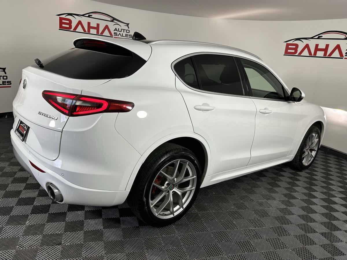 Used 2021 Alfa Romeo Stelvio Ti w/ Active Assist 2 Package TI image 8