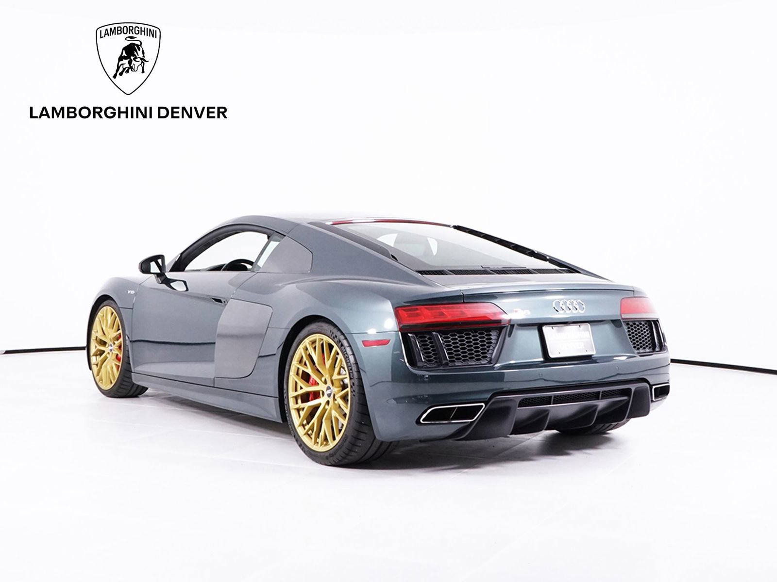 Used 2017 Audi R8 V10 image 3