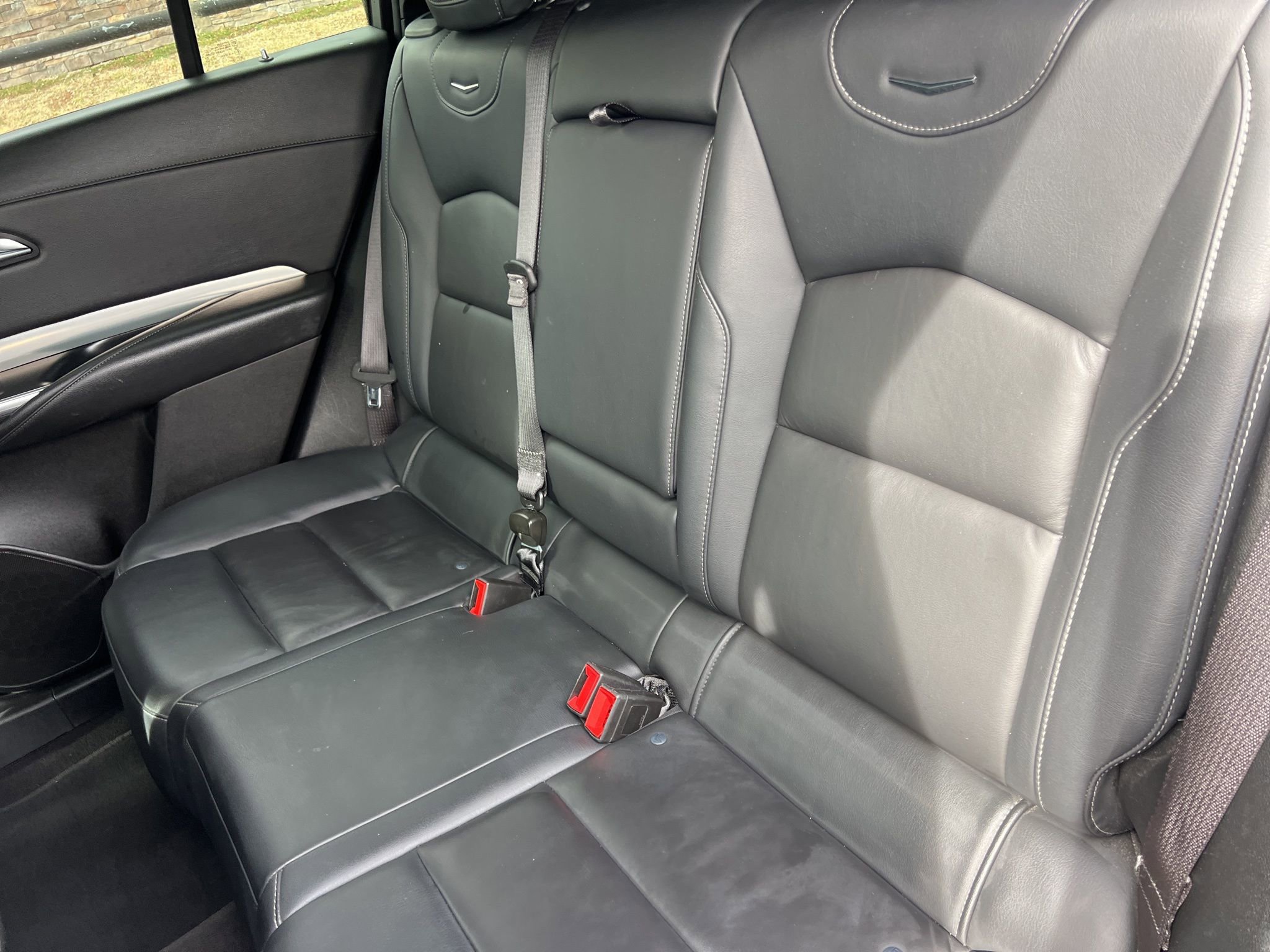 Used 2023 Cadillac XT4 Premium Luxury image 15