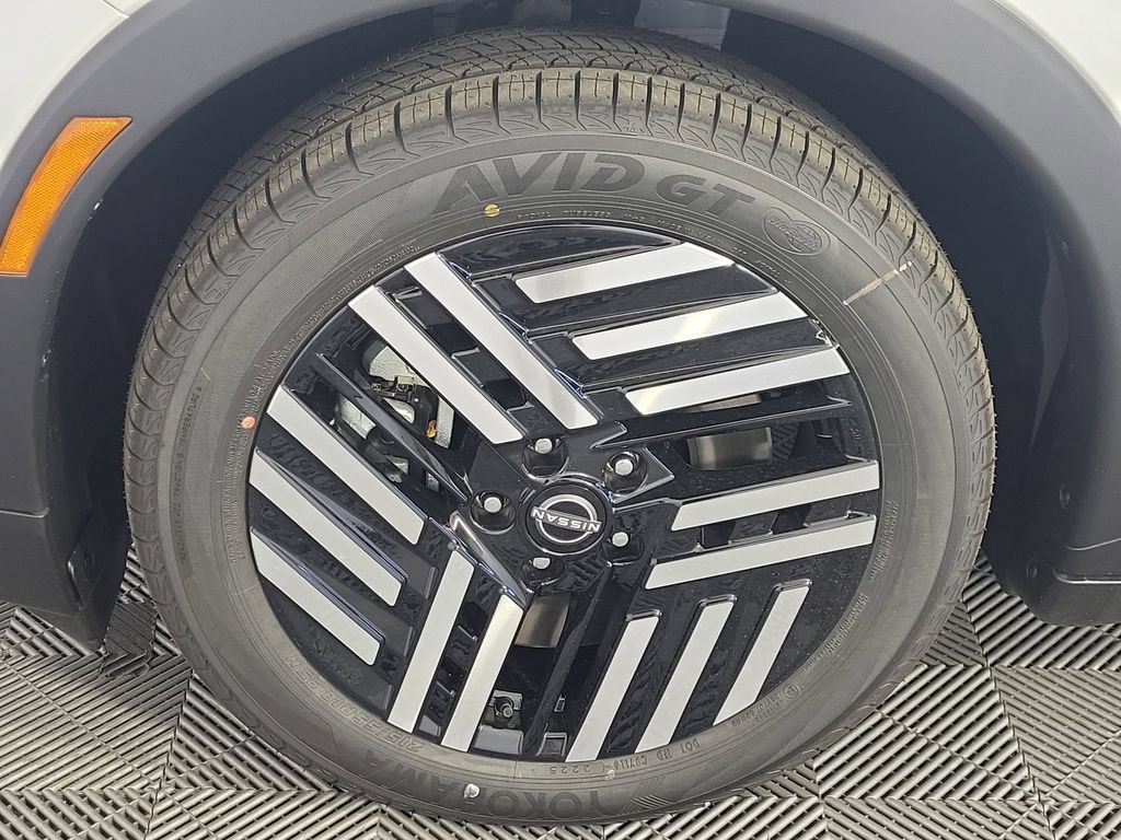 New 2026 Nissan Leaf SV+ w/ Floor Mat Package (SV+) FWD image 14