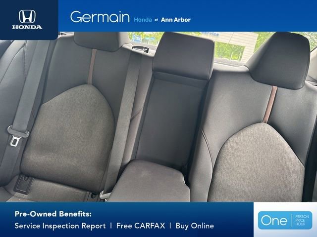 Used 2020 Toyota Camry LE FWD image 31