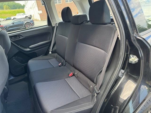 Used 2017 Subaru Forester 2.5i w/ Alloy Wheel Package AWD/4WD image 18