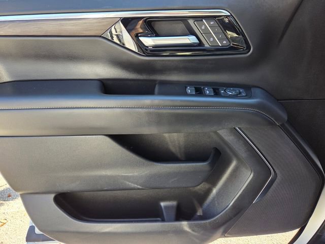 Certified 2025 Chevrolet Suburban Z71 image 29