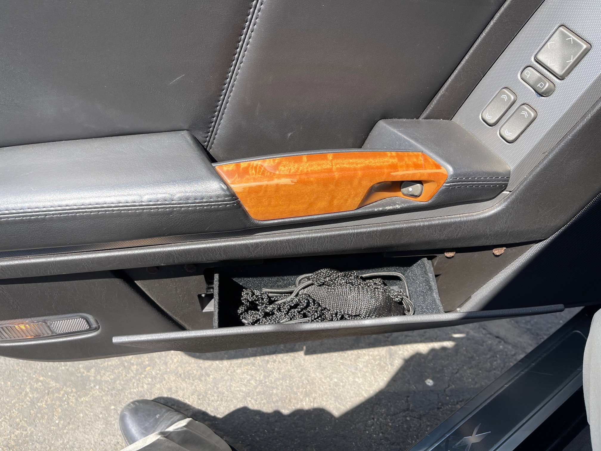 Used 2004 Cadillac XLR image 53