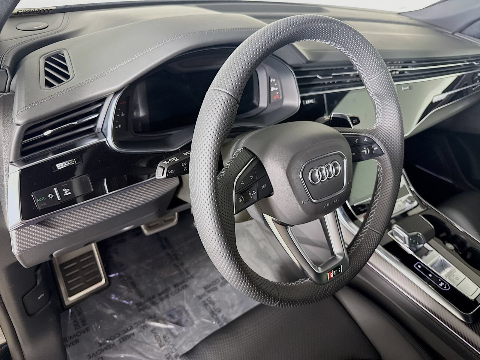 New 2026 Audi RS Q8 performance AWD/4WD image 9