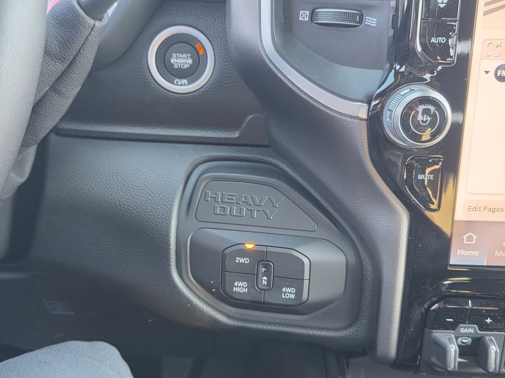 New 2026 RAM 3500 Big Horn AWD/4WD image 18
