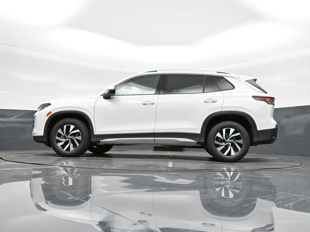 New 2025 Volkswagen Tiguan S image 29