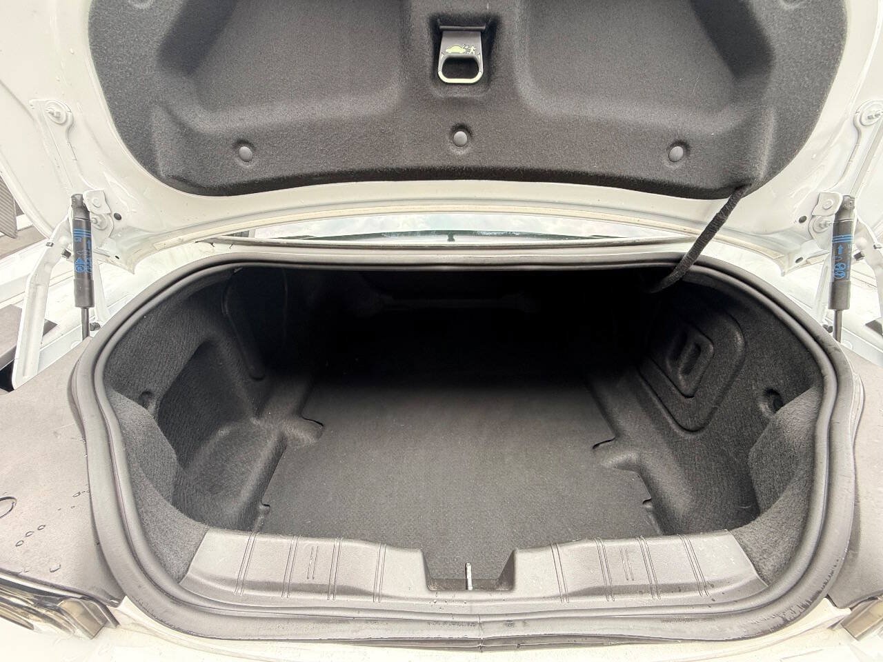 Used 2022 Chevrolet Camaro ZL1 RWD image 34