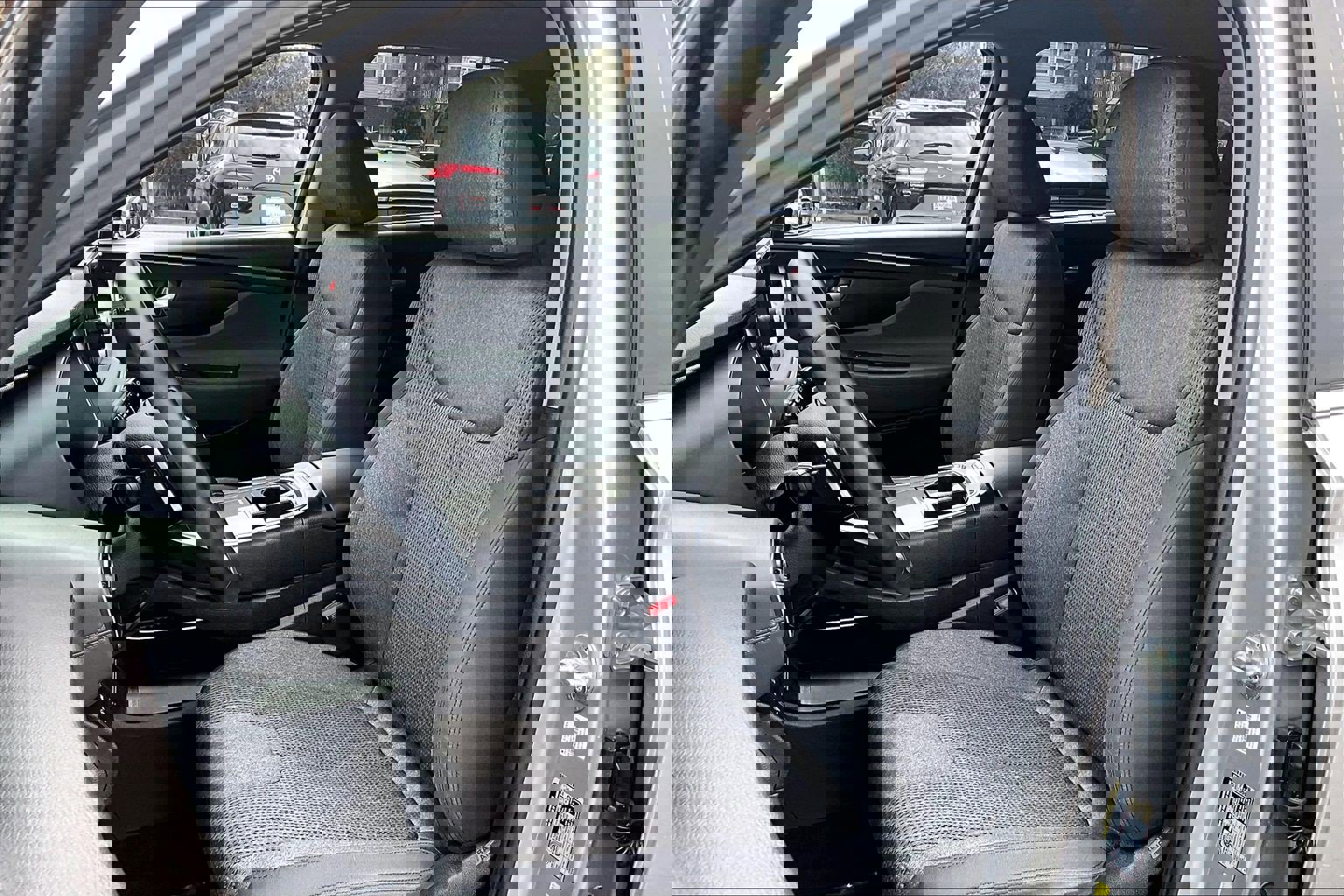 Used 2022 Hyundai Santa Fe SEL w/ Convenience Package image 23