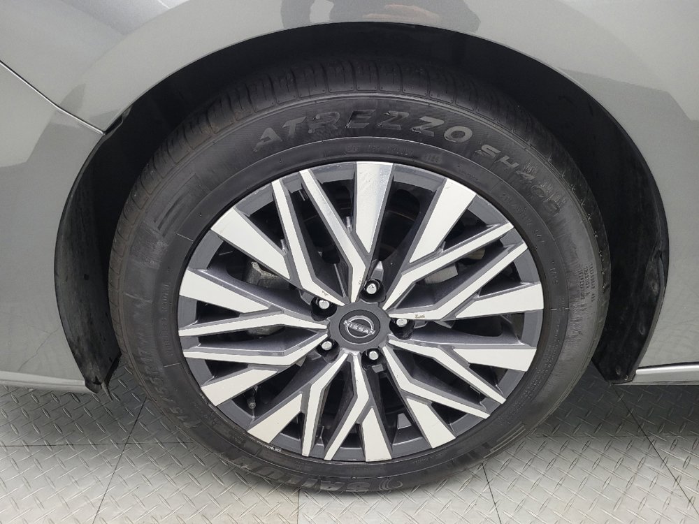Used 2023 Nissan Altima 2.5 SV image 31