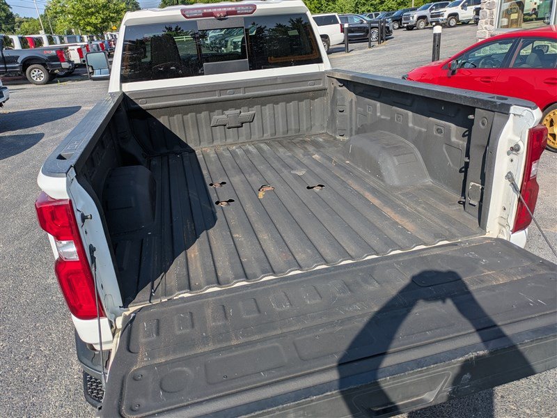 Used 2020 Chevrolet Silverado 2500 LTZ w/ LTZ Premium Package AWD/4WD image 13