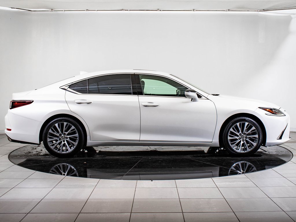Certified 2019 Lexus ES 350 w/ Accessory Package 2 image 6
