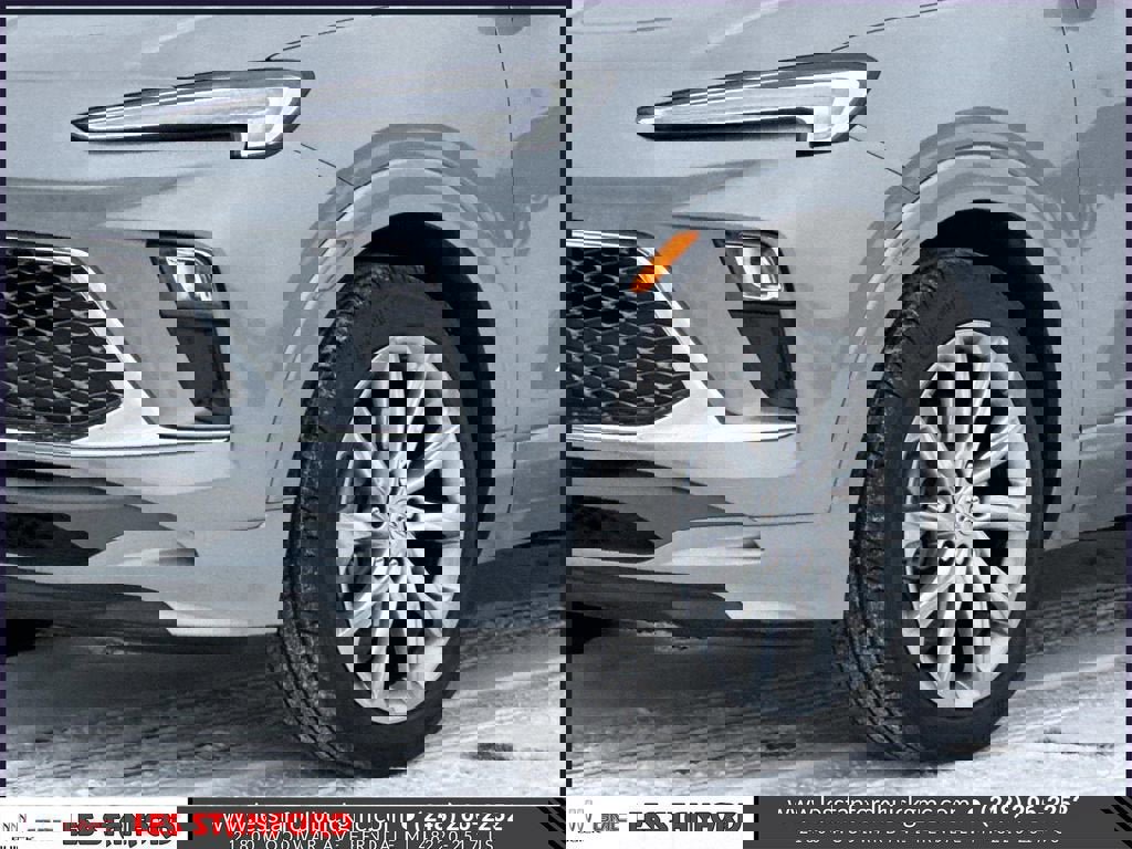 Certified 2024 Buick Encore GX Avenir w/ Avenir Convenience Package image 9