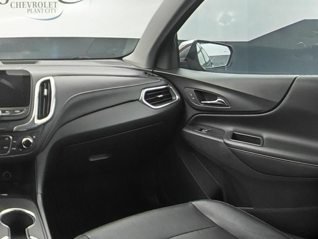 Used 2018 Chevrolet Equinox Premier FWD image 15