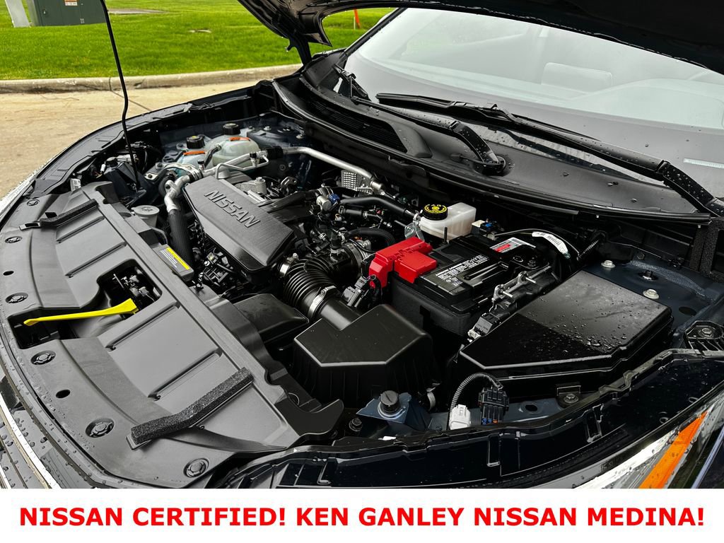Certified 2026 Nissan Rogue SV AWD/4WD image 24