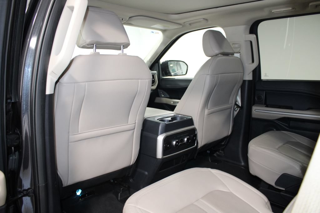 Used 2024 Ford Expedition Limited RWD image 27