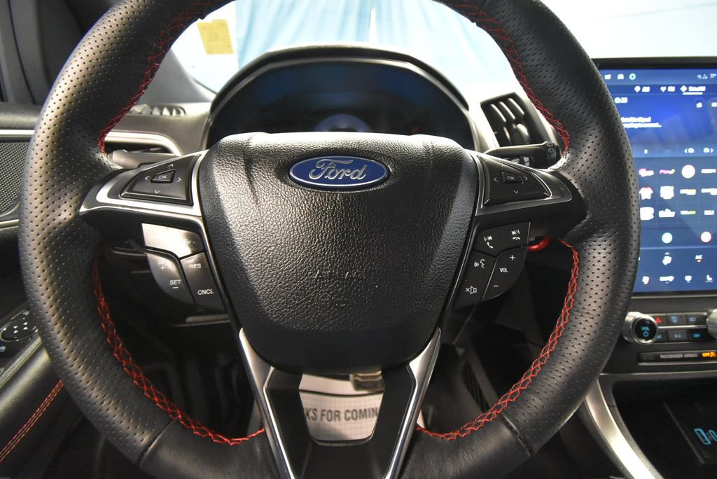 Used 2024 Ford Edge ST-Line AWD/4WD image 10