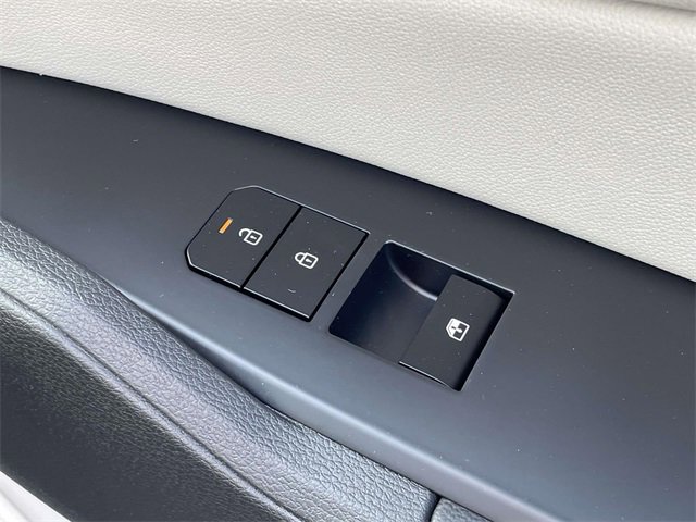 New 2026 Kia Sportage EX image 13