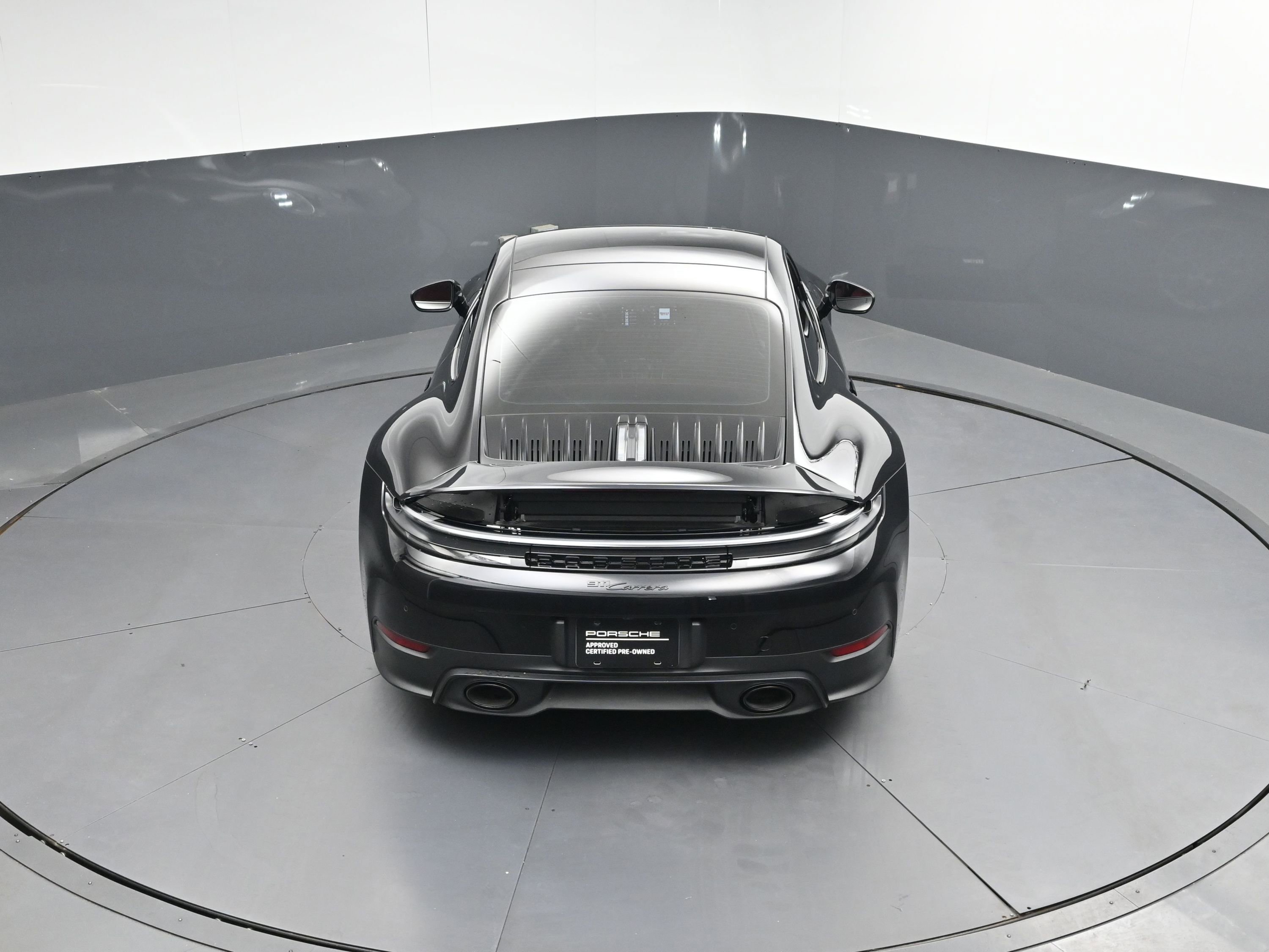 Certified 2025 Porsche 911 Carrera image 38