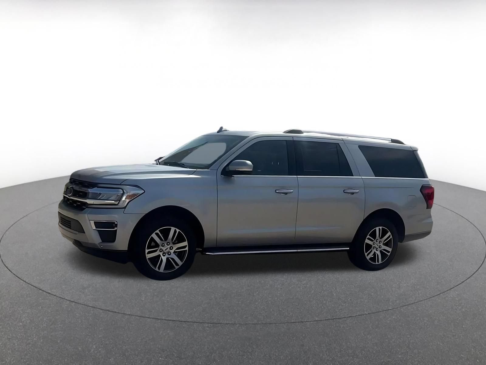 Used 2023 Ford Expedition Max Limited AWD/4WD image 7