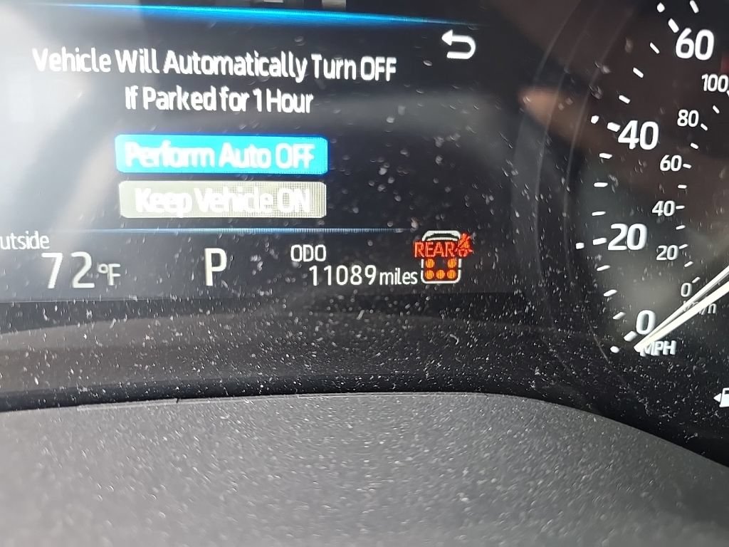 Used 2026 Toyota Sienna XLE AWD/4WD image 22