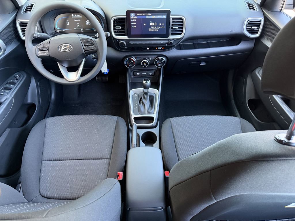 New 2026 Hyundai Venue SE image 10