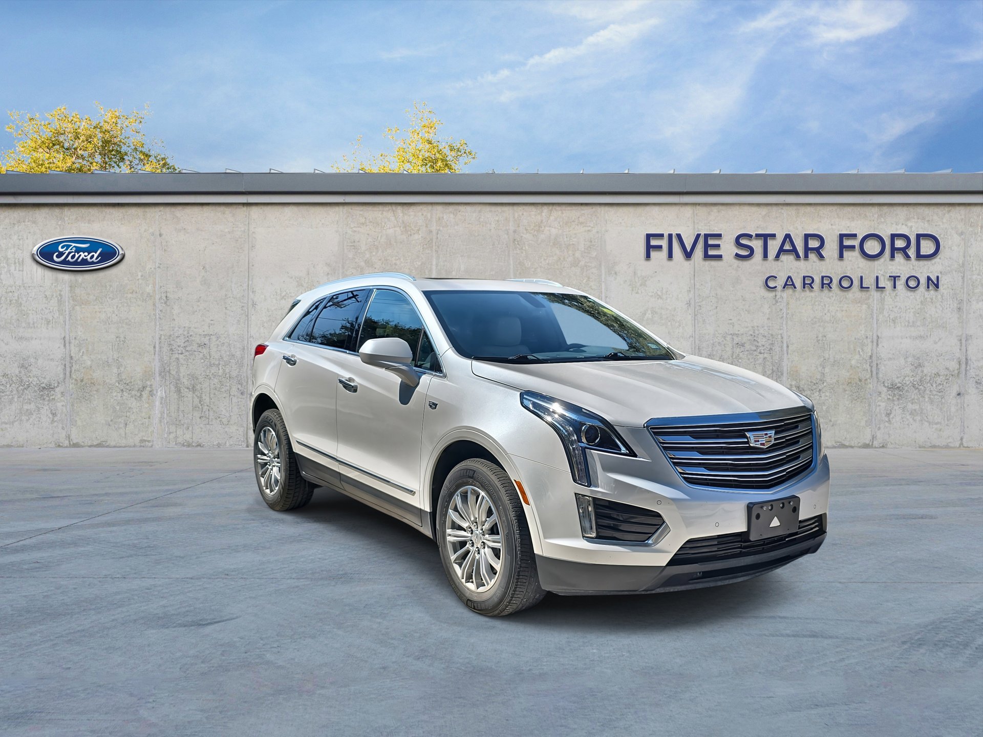 Used 2017 Cadillac XT5 Luxury w/ LPO, Wheel Lock Package