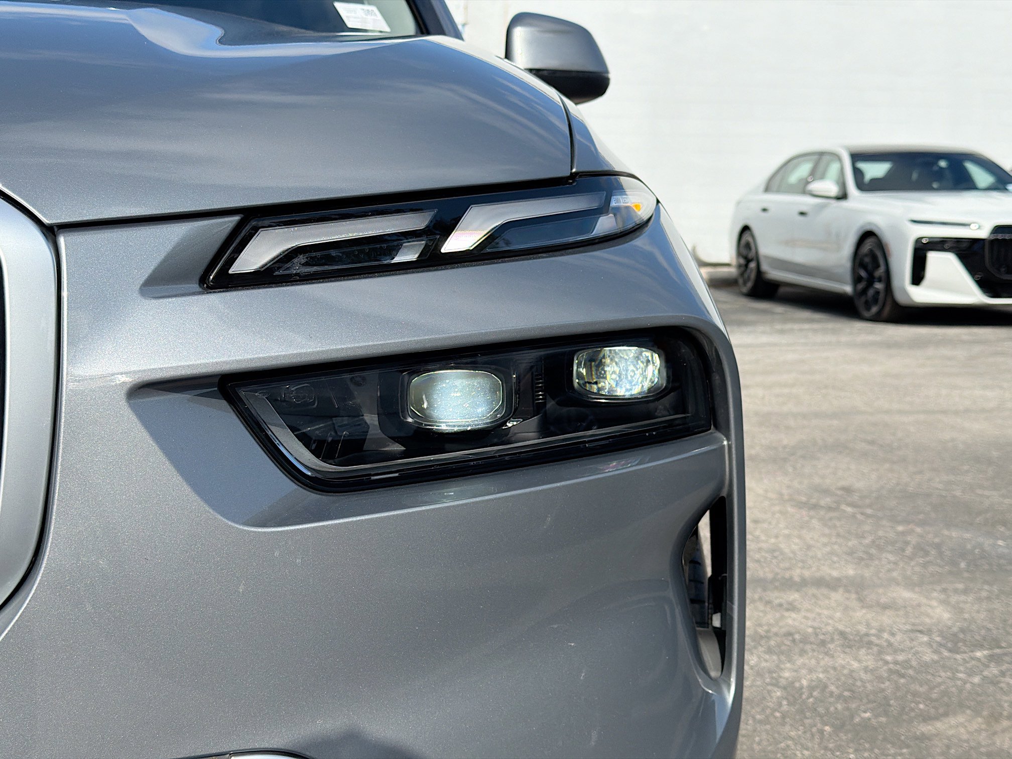 Used 2026 BMW X7 xDrive40i AWD/4WD image 9