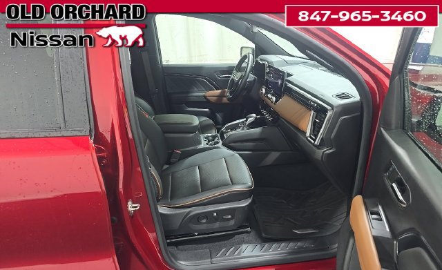 Used 2023 GMC Canyon AT4 w/ AT4 Premium Package AWD/4WD image 7
