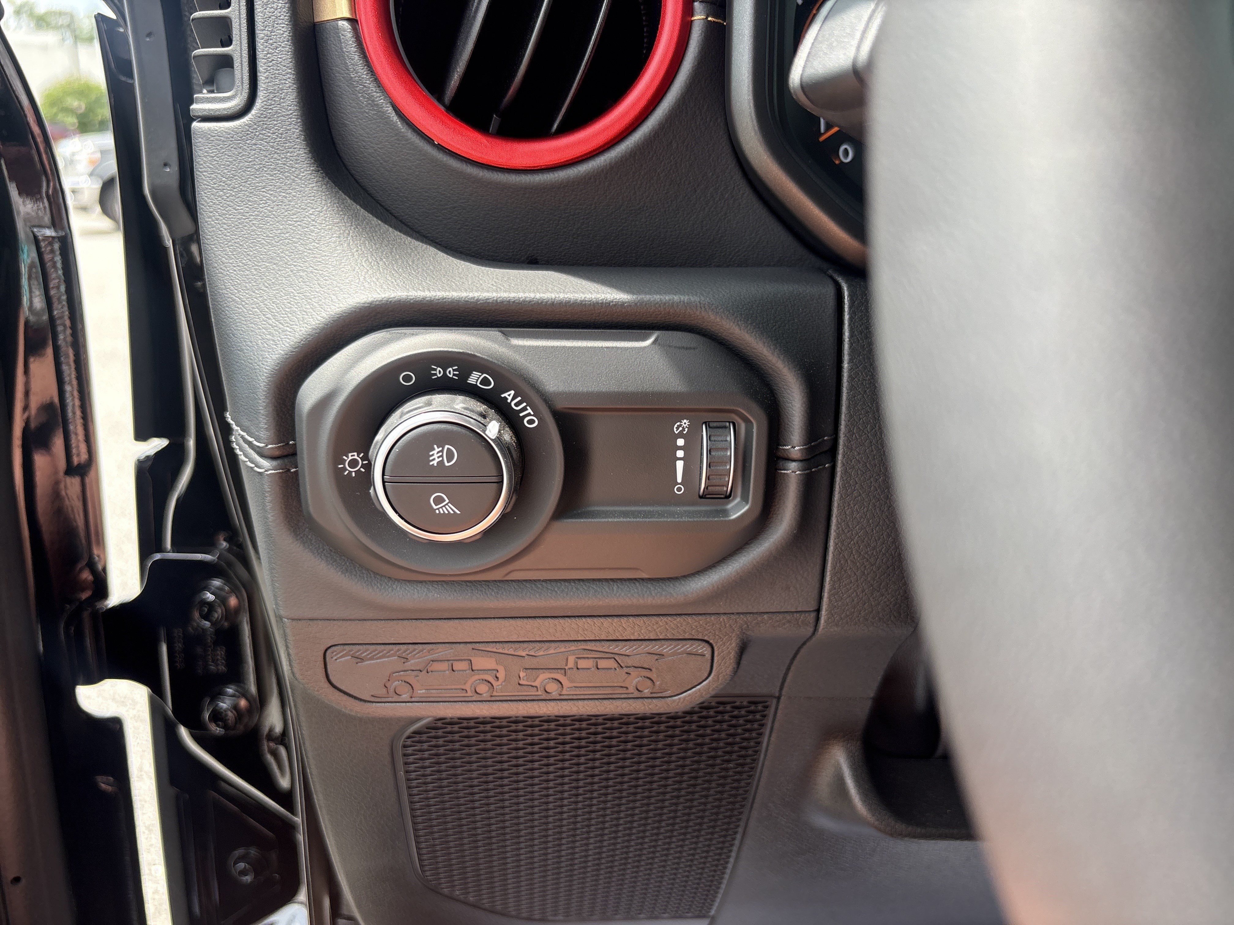 Used 2026 Jeep Gladiator Sport AWD/4WD image 18