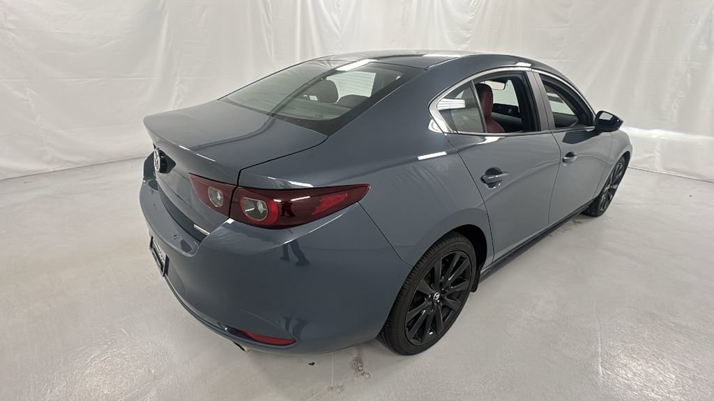 Used 2022 MAZDA MAZDA3 s image 3