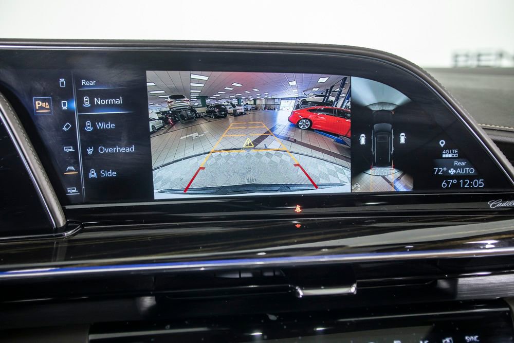 Used 2021 Cadillac Escalade ESV Premium Luxury w/ Driver Assist Tech Package image 35