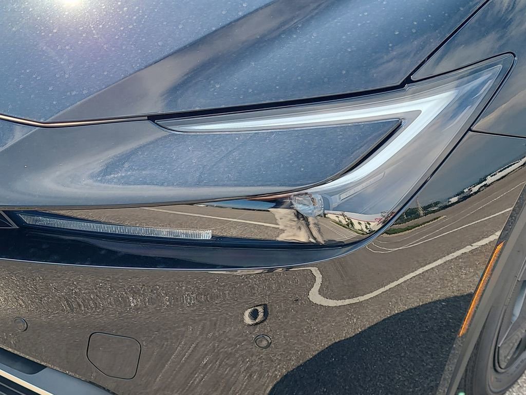 New 2025 Toyota Prius Plug-In Hybrid FWD image 9
