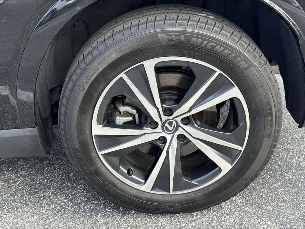 Used 2024 Lexus RX 350 Premium w/ Accessory Package (Z1) image 31