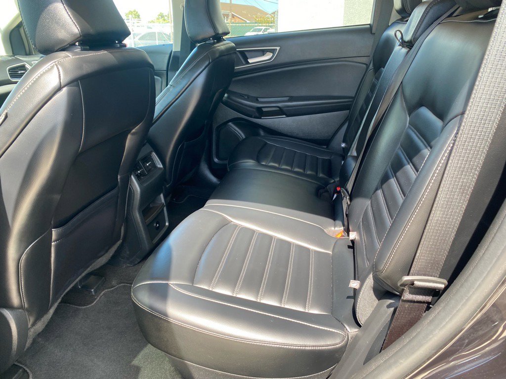 Used 2024 Ford Edge SEL image 12