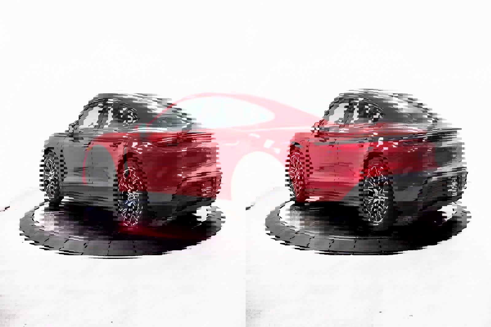 Certified 2024 Porsche Taycan image 3